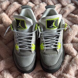 Air Jordan 4 Retro Neon Green Sneakers